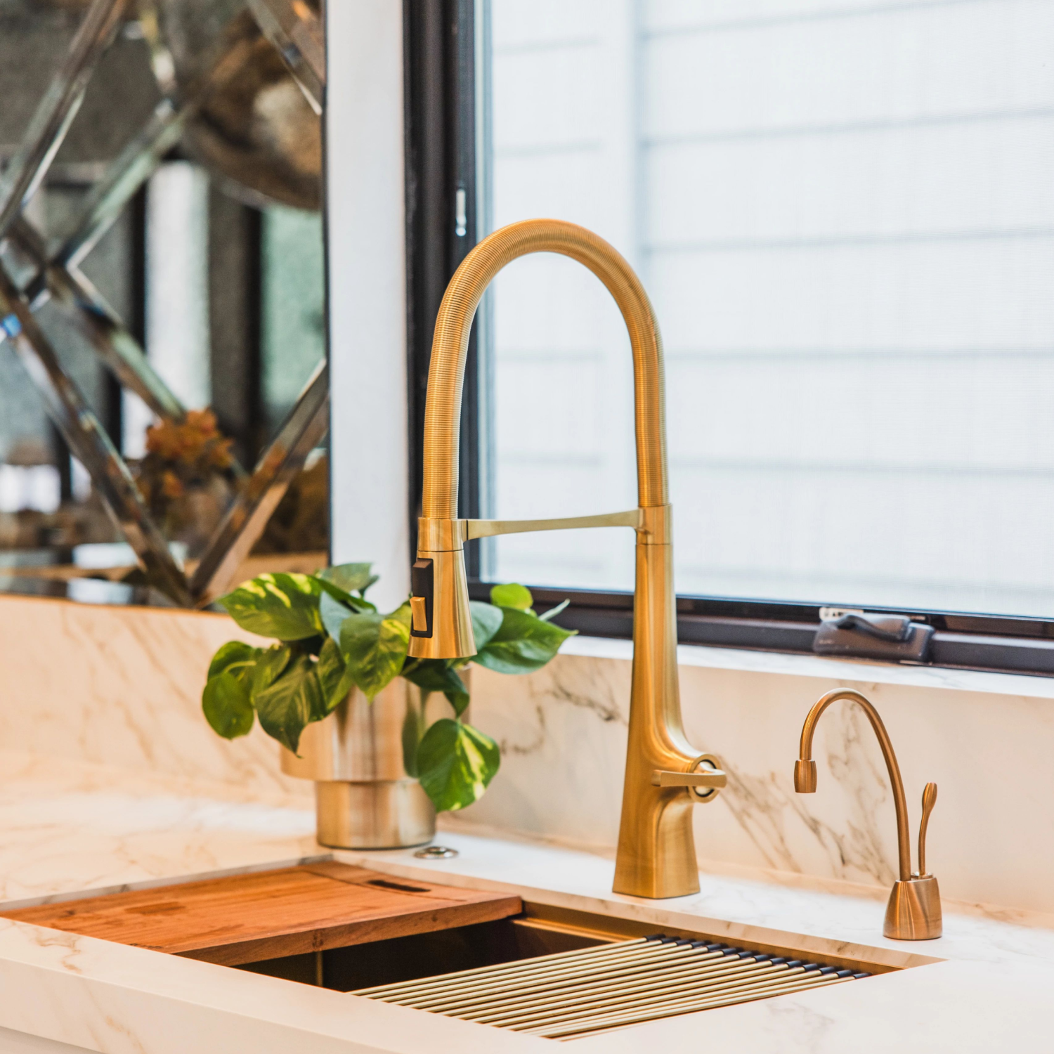 Understanding Awning WIndows