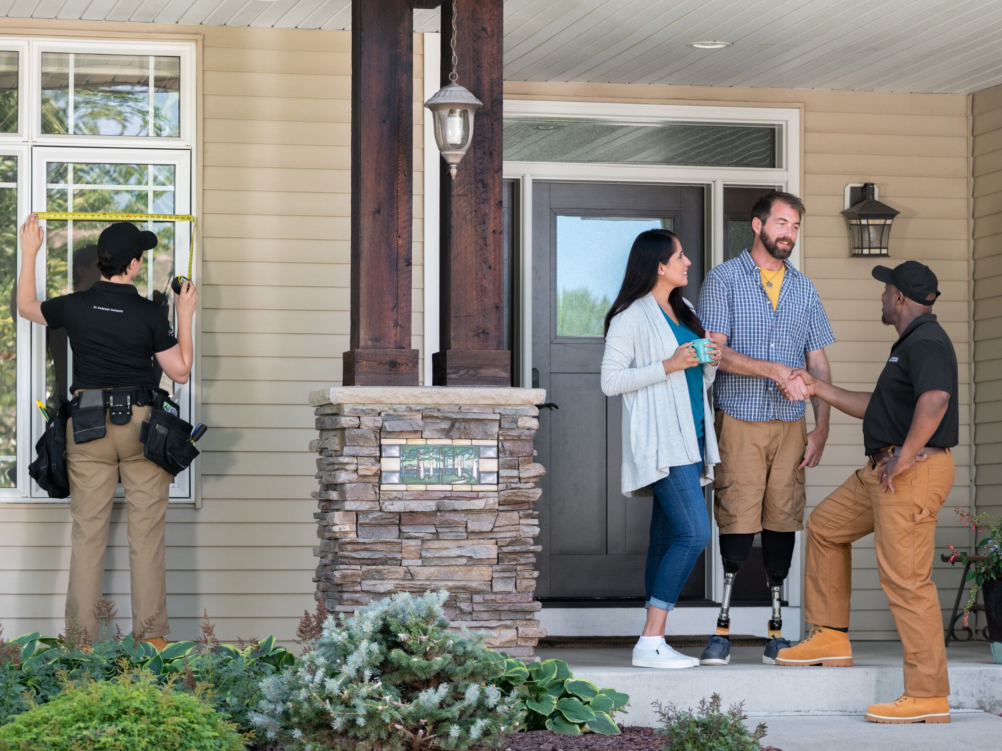 Renewal by Andersen Installation profession, they provide great customer service