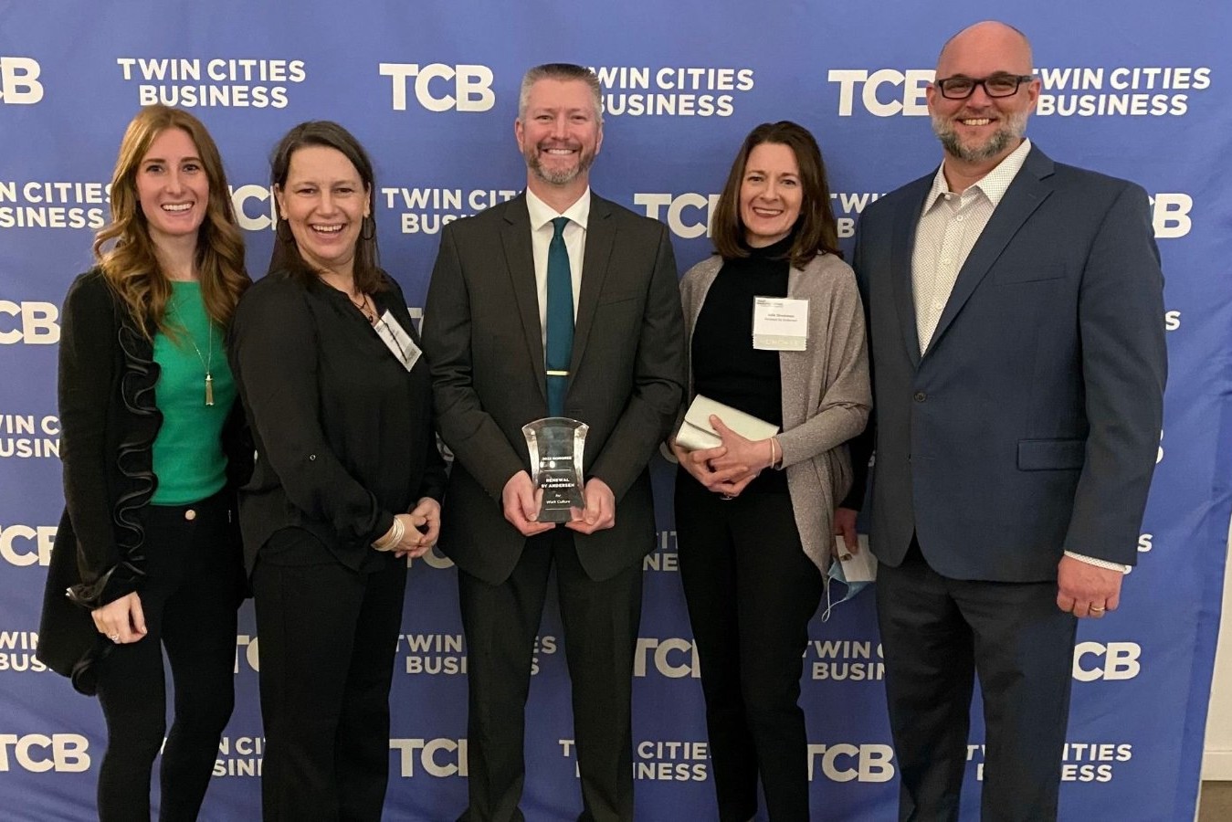 Renewal by Andersen Wins Twin Cities Business Manufacturing Excellence Award